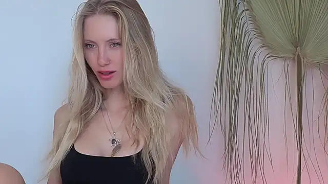 my lina online show from November 27, 8:49 am