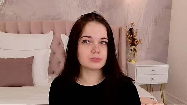 Snapshot of DeniseReese chatting on October 21, 2:23 am DeniseReese online show from October 21, 2:23 am