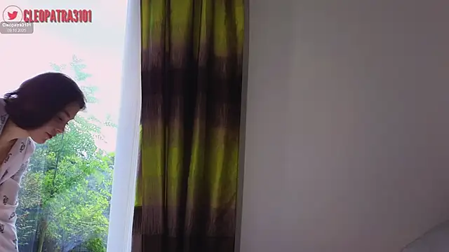 Cleopatra3101 online show from October 9, 9:29 am