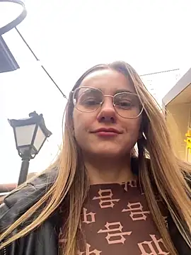 GraceTorrez online show from December 6, 11:33 am
