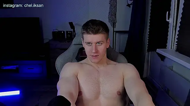 Snapshot of Bruno_Banani chatting on February 17, 9:19 pm Bruno Banani online show from February 17, 9:19 pm