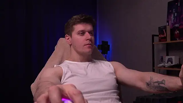 Bruno Banani online show from February 9, 7:51 pm