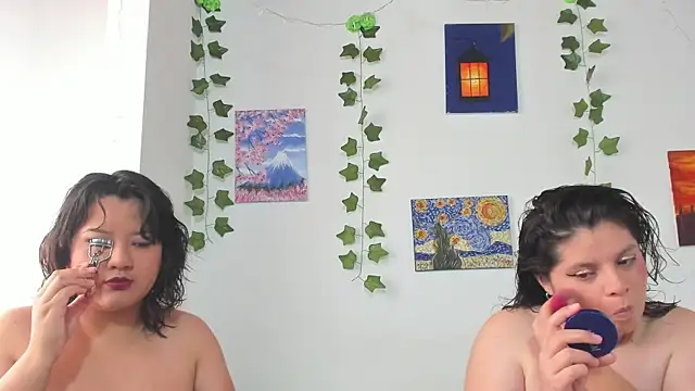 Snapshot of Karol_IsabelCouple chatting on December 9, 4:26 pm Karol IsabelCouple online show from December 9, 4:26 pm