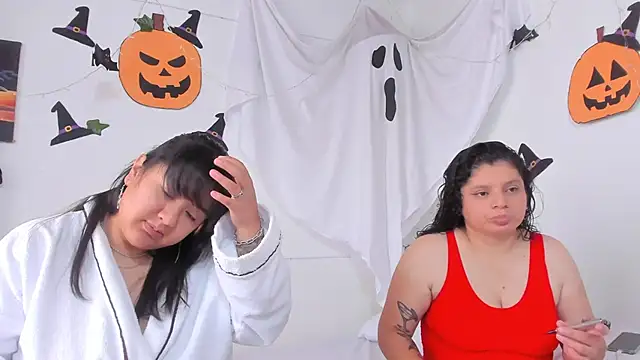 Snapshot of Karol_IsabelCouple chatting on November 2, 4:31 pm Karol IsabelCouple online show from November 2, 4:31 pm