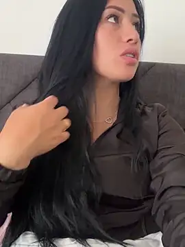 Snapshot of Sara_luna_ chatting on March 5, 4:25 pm Sara luna online show from March 5, 4:25 pm