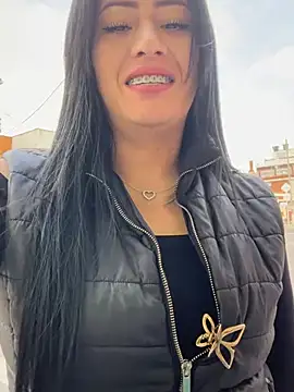 Snapshot of Sara_luna_ chatting on June 29, 12:16 pm Sara luna online show from June 29, 12:16 pm
