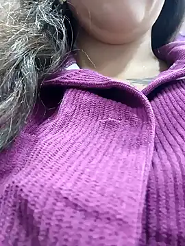 Isabella Delight  online show from January 14, 12:11 am