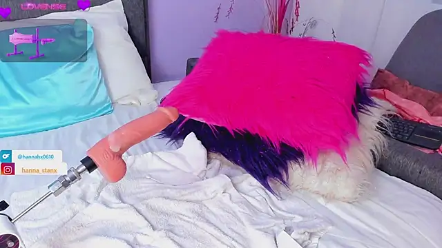 Hanna Stanx online show from February 8, 10:29 pm