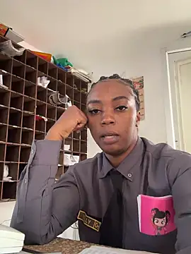 CiaraEbony online show from May 5, 11:29 am