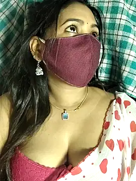 Snapshot of Monalisha_G chatting on June 10, 12:04 pm Monalisha G online show from June 10, 12:04 pm