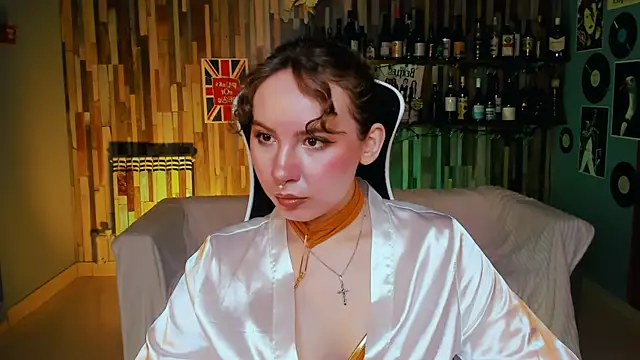 JasmineMilko online show from May 15, 5:03 am