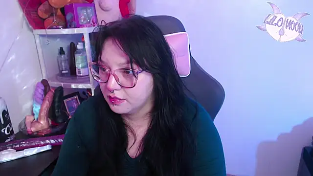 LiloMoon69 online show from January 17, 6:57 am