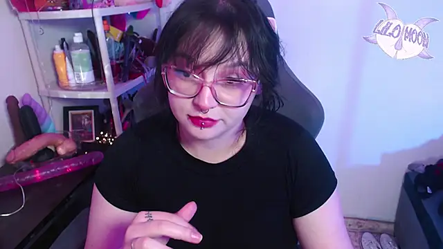 LiloMoon69 online show from January 19, 7:25 am