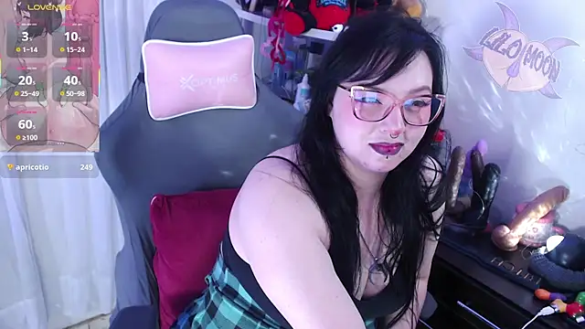 LiloMoon69 online show from September 20, 1:45 pm