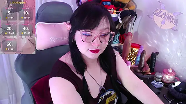 LiloMoon69 online show from October 9, 12:36 pm