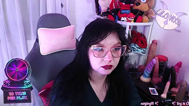LiloMoon69 online show from February 21, 3:24 pm
