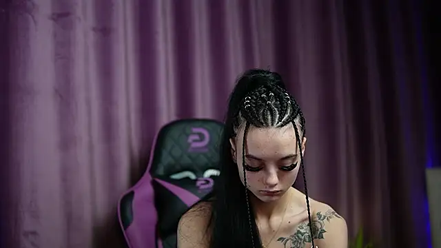 RachelRave online show from February 9, 11:57 pm