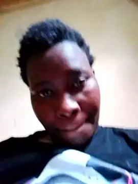 sexyblackya online show from May 9, 12:10 pm