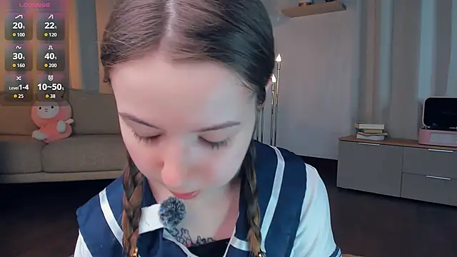 DominikaElis online show from May 3, 8:48 pm