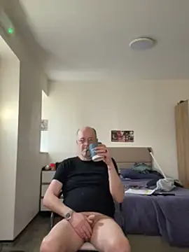 Cockhardhelp online show from March 13, 4:01 pm