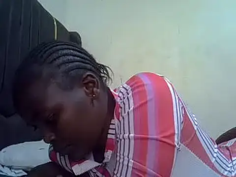 pretty vivy online show from February 15, 9:38 am