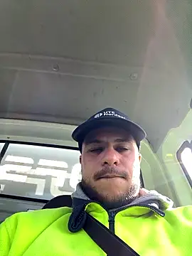 Snapshot of yayaya55598 chatting on January 16, 2:54 pm yayaya55598 online show from January 16, 2:54 pm