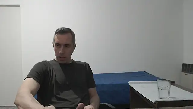 Snapshot of HELL_FIRE chatting on December 3, 7:43 am HELL FIRE online show from December 3, 7:43 am