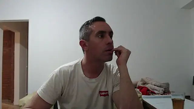 Snapshot of HELL_FIRE chatting on December 10, 2:59 am HELL FIRE online show from December 10, 2:59 am