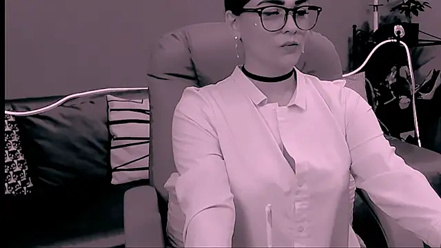 ChantalLion online show from December 1, 11:48 am