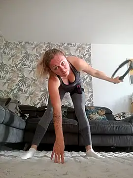 cassiehotsexy online show from September 26, 8:07 am