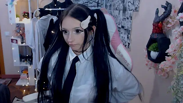 Snapshot of hikmurr chatting on December 7, 8:16 pm hikmurr online show from December 7, 8:16 pm