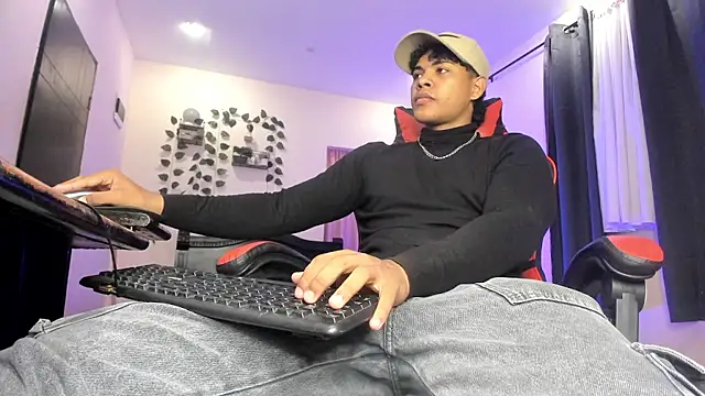 johan beley  online show from February 15, 9:11 pm