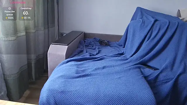 Snapshot of MilaaMilaa chatting on January 24, 10:11 am MilaaMilaa online show from January 24, 10:11 am