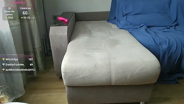 Snapshot of MilaaMilaa chatting on March 18, 6:03 am MilaaMilaa online show from March 18, 6:03 am