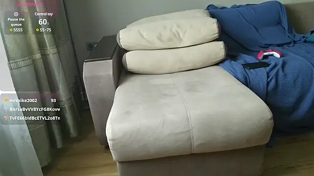 Snapshot of MilaaMilaa chatting on March 21, 5:54 am MilaaMilaa online show from March 21, 5:54 am