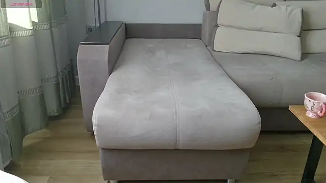 Snapshot of MilaaMilaa chatting on September 15, 3:28 am MilaaMilaa online show from September 15, 3:28 am