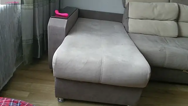 Snapshot of MilaaMilaa chatting on October 27, 3:43 am MilaaMilaa online show from October 27, 3:43 am