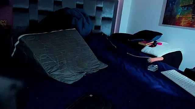 Snapshot of Piggy_Eddy chatting on February 3, 4:04 am Piggy Eddy online show from February 3, 4:04 am