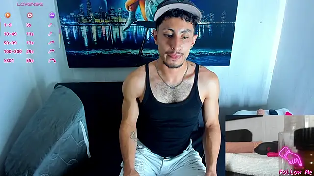 Snapshot of Piggy_Eddy chatting on September 14, 7:46 pm Piggy Eddy online show from September 14, 7:46 pm