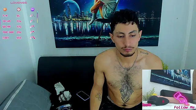 Snapshot of Piggy_Eddy chatting on September 23, 11:08 pm Piggy Eddy online show from September 23, 11:08 pm