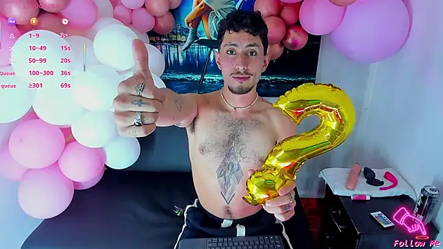 Snapshot of Piggy_Eddy chatting on October 1, 5:24 am Piggy Eddy online show from October 1, 5:24 am