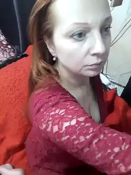 Snapshot of Redheadgreeneyed-maks chatting on February 14, 11:10 am Redheadgreeneyed-maks online show from February 14, 11:10 am