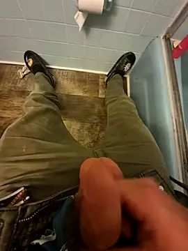 wetnutz online show from May 10, 5:56 am