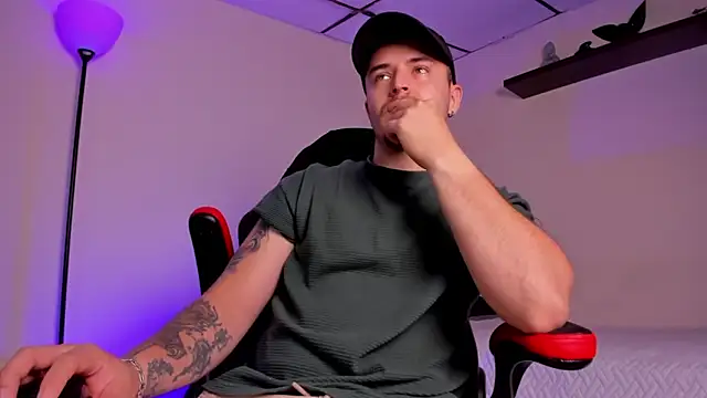 james connor2 online show from November 10, 6:40 pm