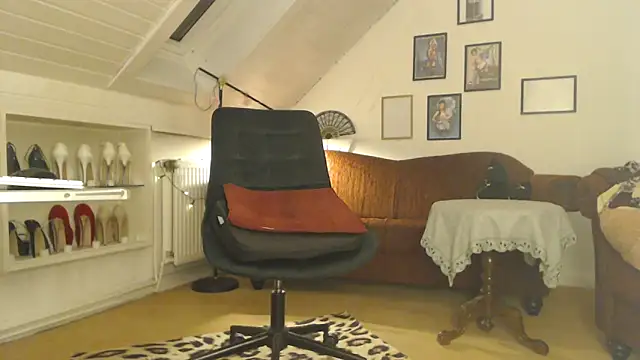 GinaBlonde online show from January 6, 12:37 am