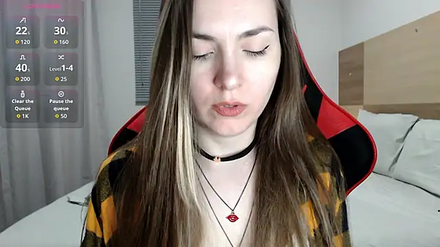 Naughty Annn online show from December 18, 12:38 am