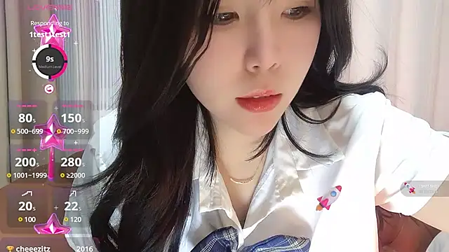 NickiBloom online show from January 26, 2:08 pm