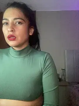 Cleopatracute  online show from December 11, 4:07 am