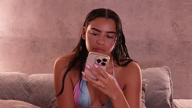 Nicky and Blake online show from February 16, 6:15 pm