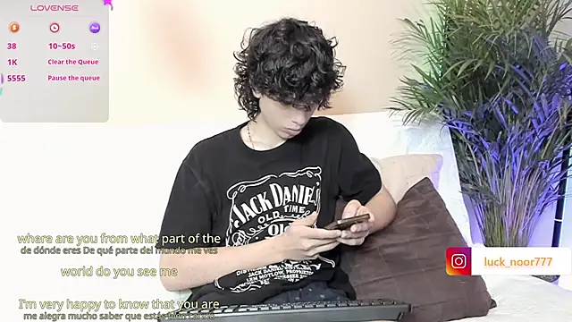 luck noor7 online show from December 5, 5:17 pm